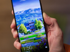 Huawei’s upcoming smartphone “Mate 20 Pro” to feature curved OLED screen display.