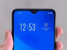 Oppo R17 Pro with cool pro features