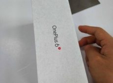 OnePlus 6T box reveals its design