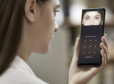 Samsung won’t use the iris scanner in the S10