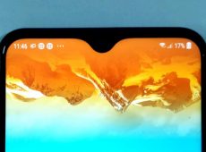 Most focus placed on the M20’s battery